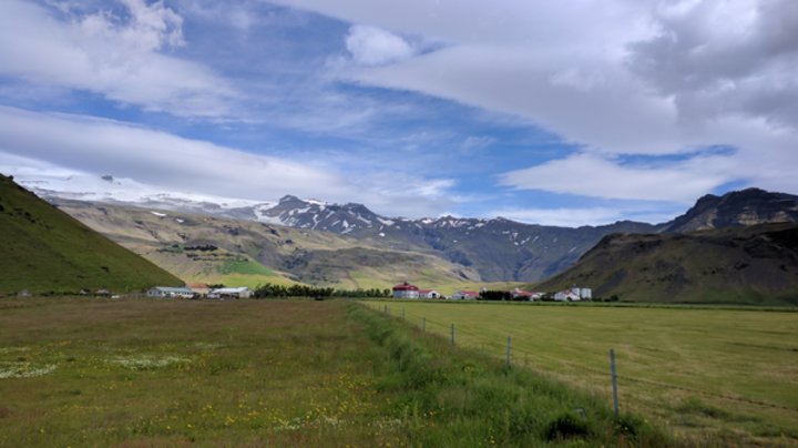 Eyjafjallajökull und Strokkur/Geysir